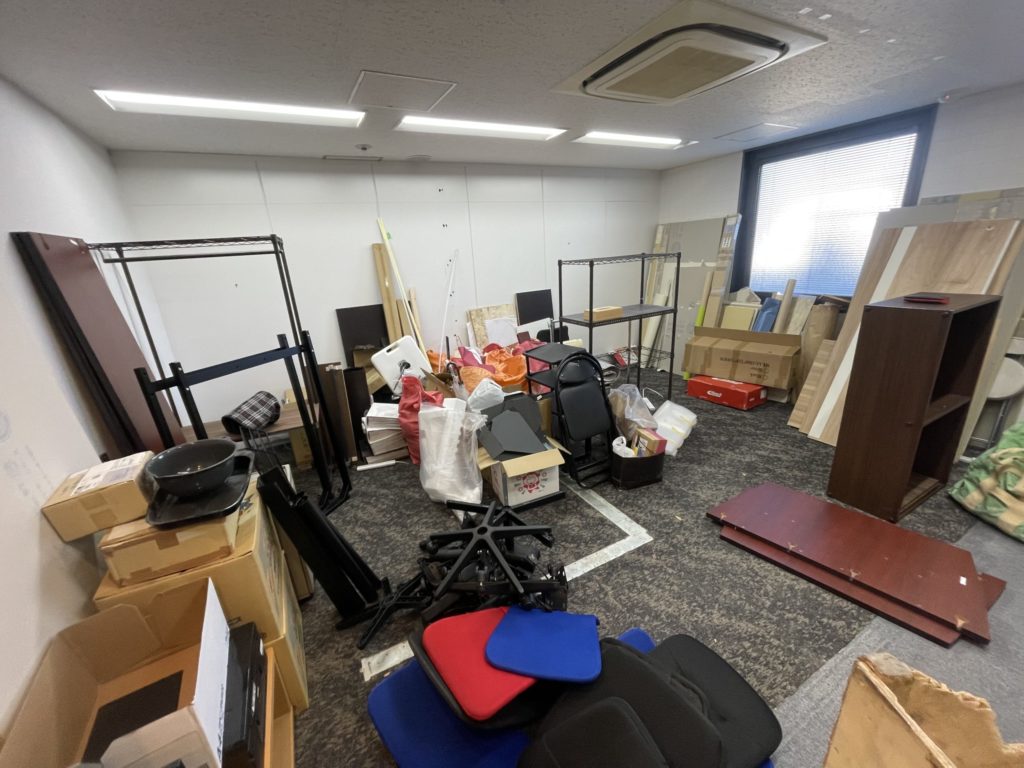 大阪府 中央区 不用品撤去作業